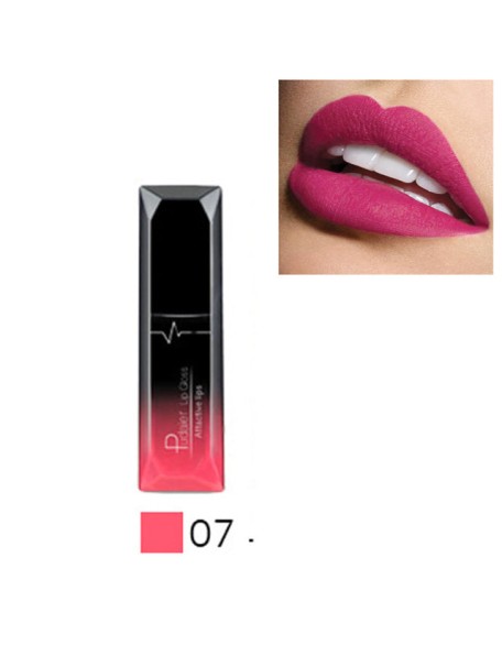 long lasting lipstick in matte